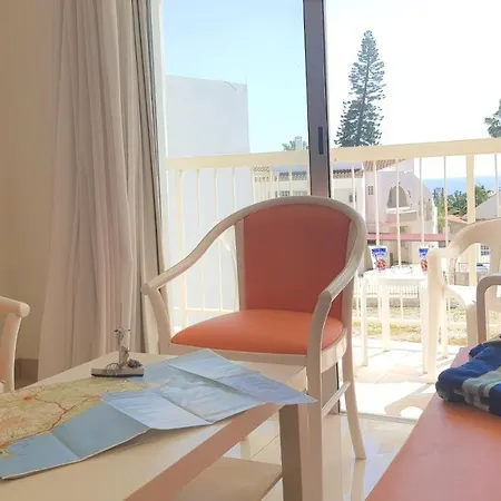 Christos Napa شقة *